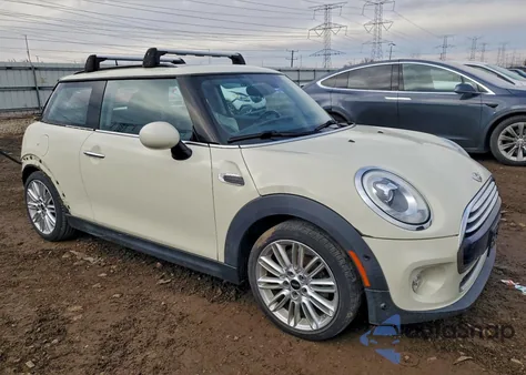 2018 Mini Cooper z USA, uszkodzony, nr VIN WMWXP5C57J2D71953